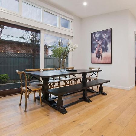 Thorne St Luxe Loft - Cbd Location, Modern Design Vila Wagga Wagga Exterior foto