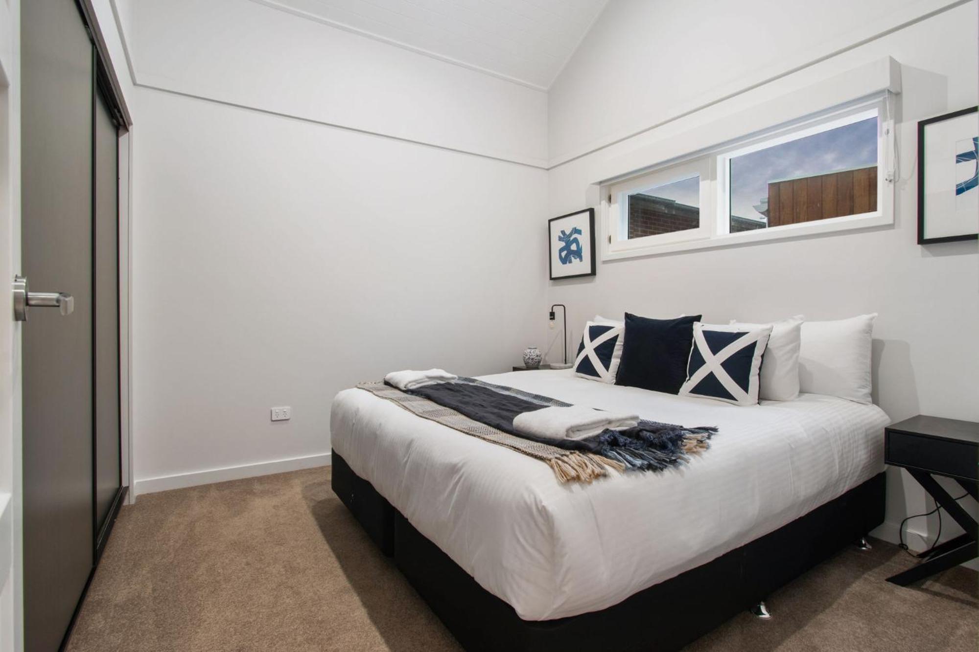 Thorne St Luxe Loft - Cbd Location, Modern Design Vila Wagga Wagga Exterior foto